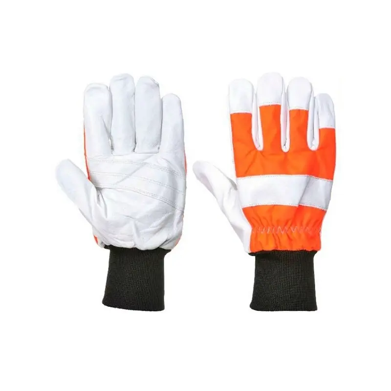 CL0 Oak Chainsaw Protective Gloves